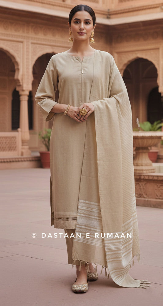 R 246 DESERT OF LIGHT