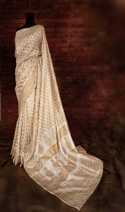 GD 040 NOOR JEHAN